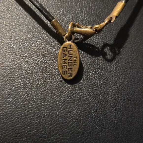 The Hunger Games Mockingjay Pendant Necklace - Picture 5 of 5